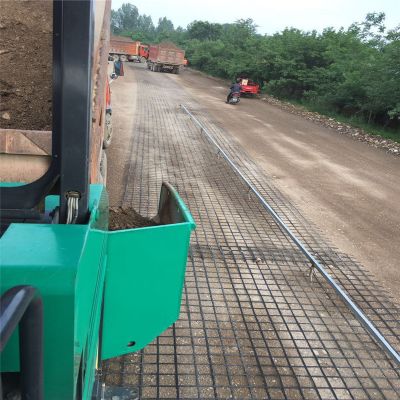 钢塑土工格栅_国内用量最大的软土地基增强材料